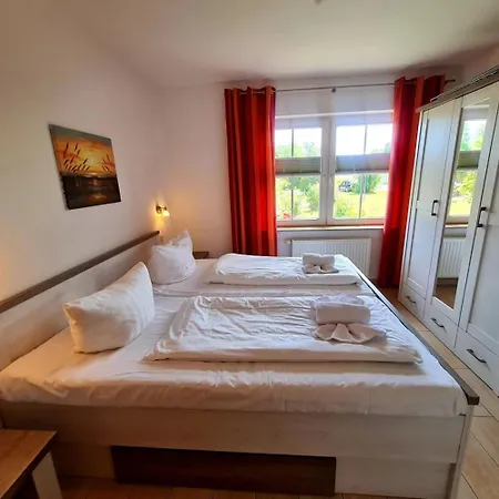 Boddenhus Apartment *
